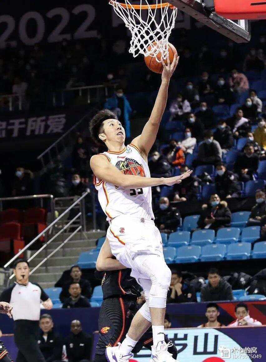 竞博娱乐 -埃因霍温加时末段防线松动，志在CBA季后赛名次提升，引发热议，数据趋势出现新变化的简单介绍