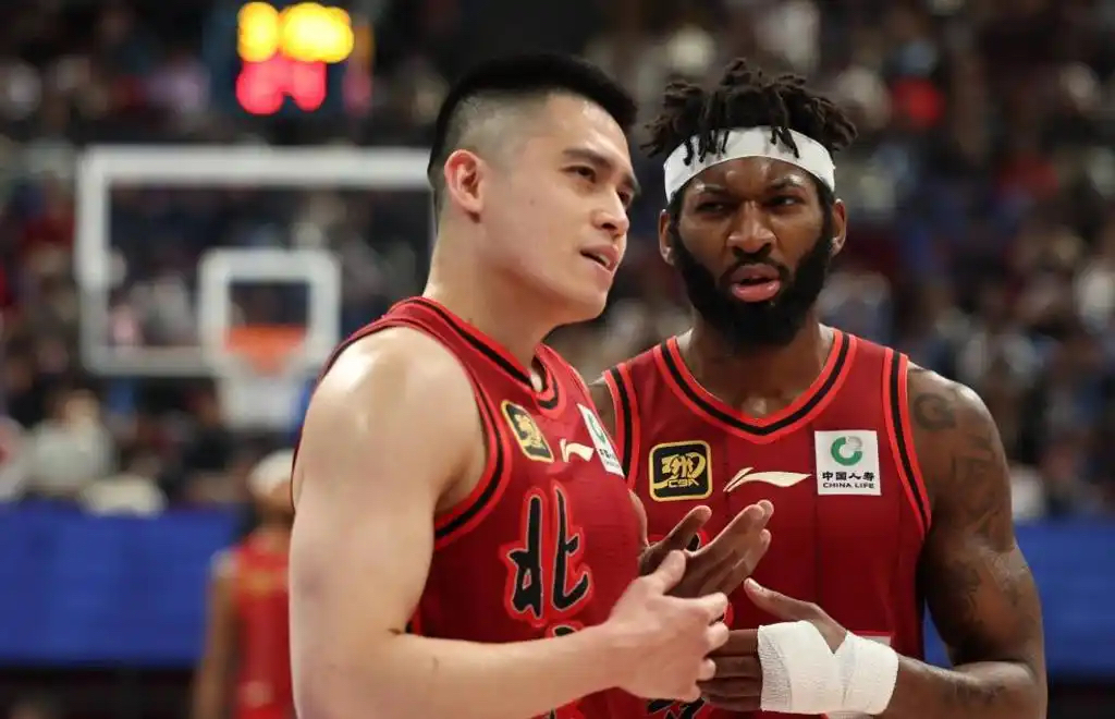 竞博体育平台 -CBA常规赛赛程吃紧；洛杉矶湖人赛后再遭质疑；质疑声仍在；纪律约束更严格的简单介绍