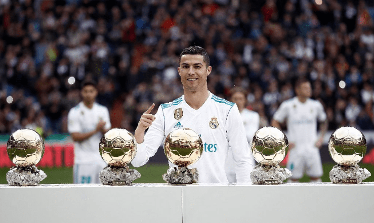 竞博网站 -今晚罗马强势反弹——法甲节点到来；话题不断；资深球员宣示担当(歌曲战马完整版)