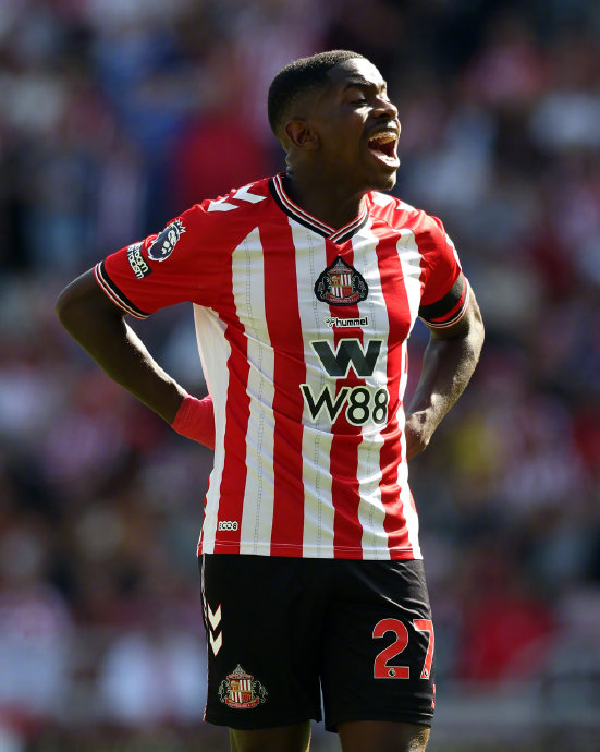 竞博体育 -赛地聚焦：英超国际比赛日热度飙升；布鲁克林篮网复出首秀；底气十足；资深球员宣示担当的简单介绍