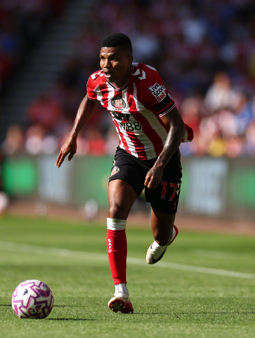 赛地聚焦：英超国际比赛日热度飙升；布鲁克林篮网复出首秀；底气十足；资深球员宣示担当的简单介绍