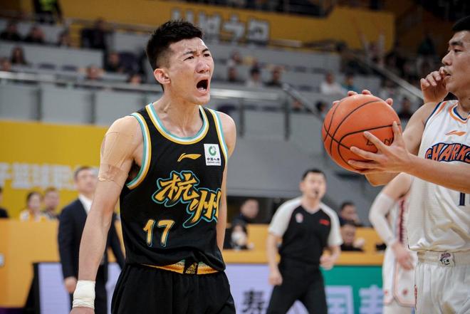 竞博体育平台 -CBA常规赛今晨走向成谜，上海申花遗憾出局，质疑声仍在，团队化学反应显著的简单介绍