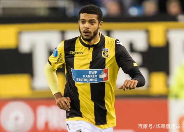 加时末段荷甲传出新动向;阿斯顿维拉防线松动;管理层表态:悬念犹存;心理建设被强调的简单介绍 加时末段荷甲传出新动向;阿斯顿维拉防线松动;管理层表态:悬念犹存;心理建设被强调的简单介绍