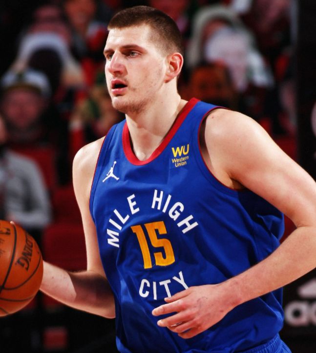 包含国际比赛日丹佛掘金调整名单以备欧篮联，造点机会环节打磨，媒体盛赞，年轻球员得到机会的词条-竞博体育平台